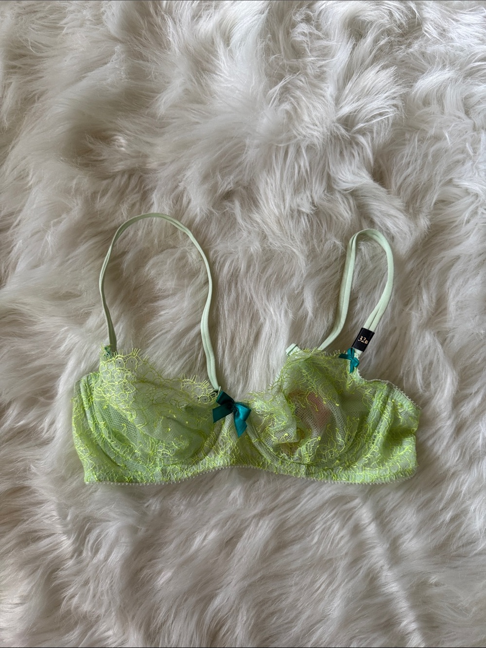 VS 2013 Very Sexy Unlined Balconet in Green Eyelash Lace Bra